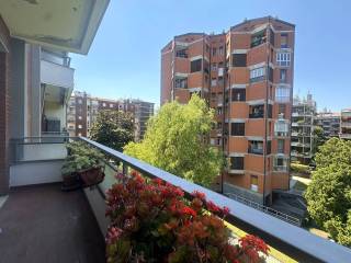 Quadrilocale via delle Gardenie 9, Primaticcio, Milano