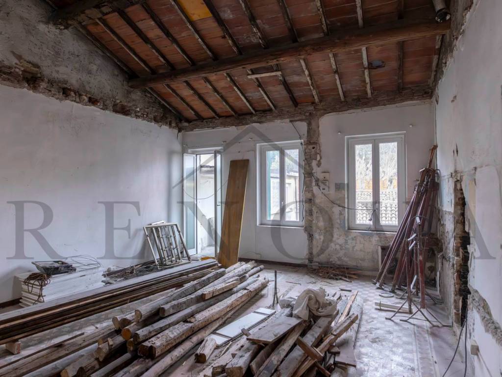 Stanza non arredata