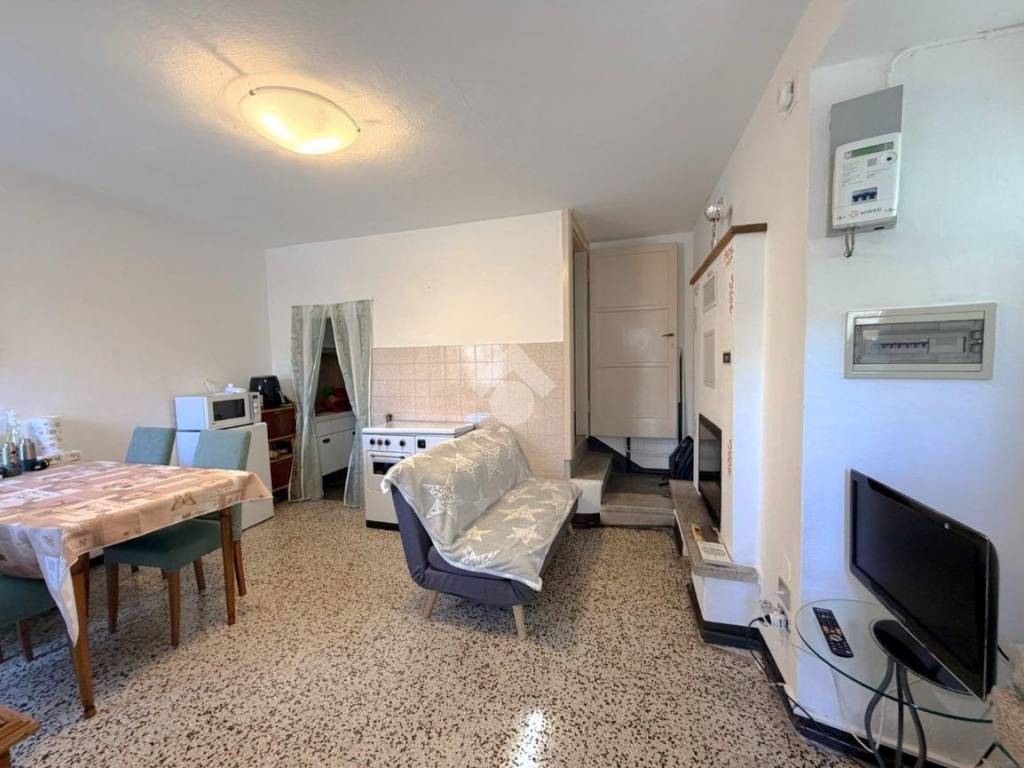 Salone