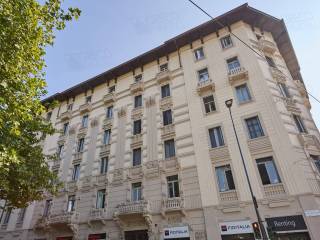 Trilocale piazzale Carlo Maciachini 1, Farini, Milano
