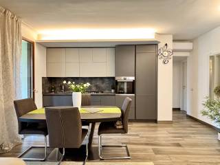 Trilocale via Fratelli Zoia 43, Quarto Cagnino, Milano