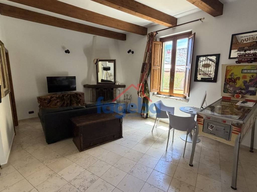 Salone