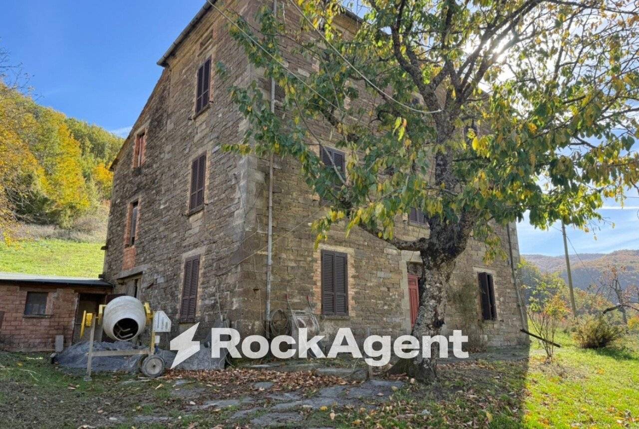 Rustico - Casale in vendita a Bardi