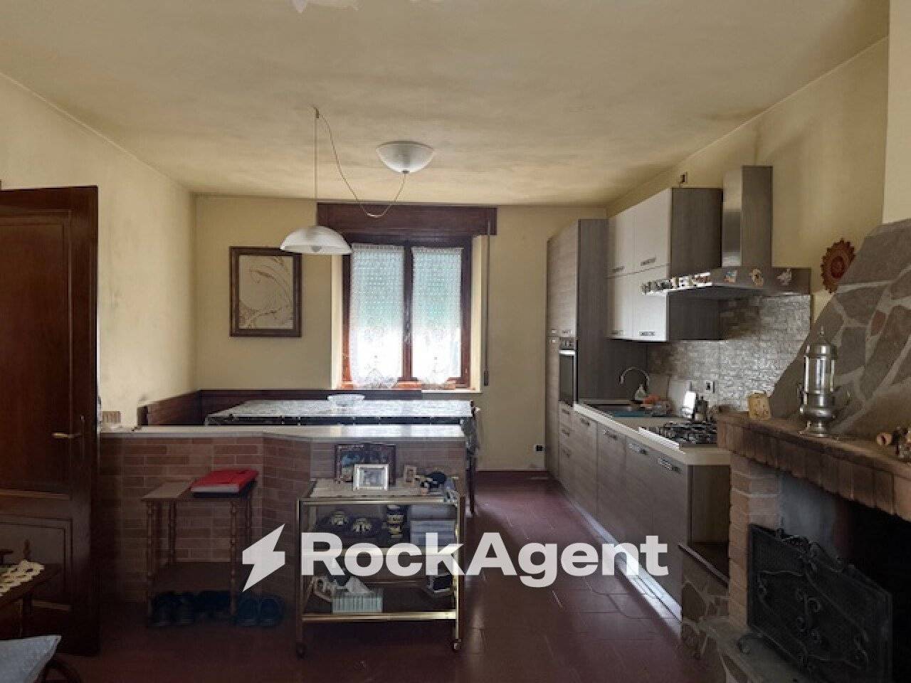 Villa in vendita a Corniglio
