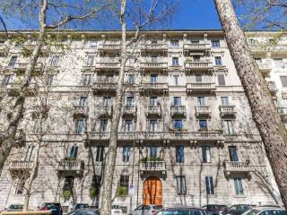Bilocale via Giovanni Battista Morgagni 11, Morgagni, Milano