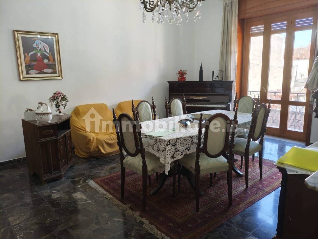 Salone