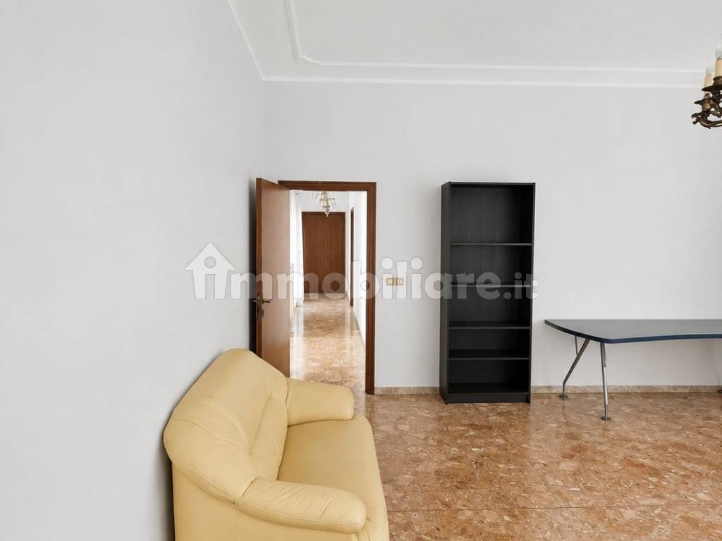 Altro