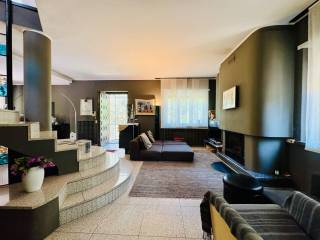 Salone