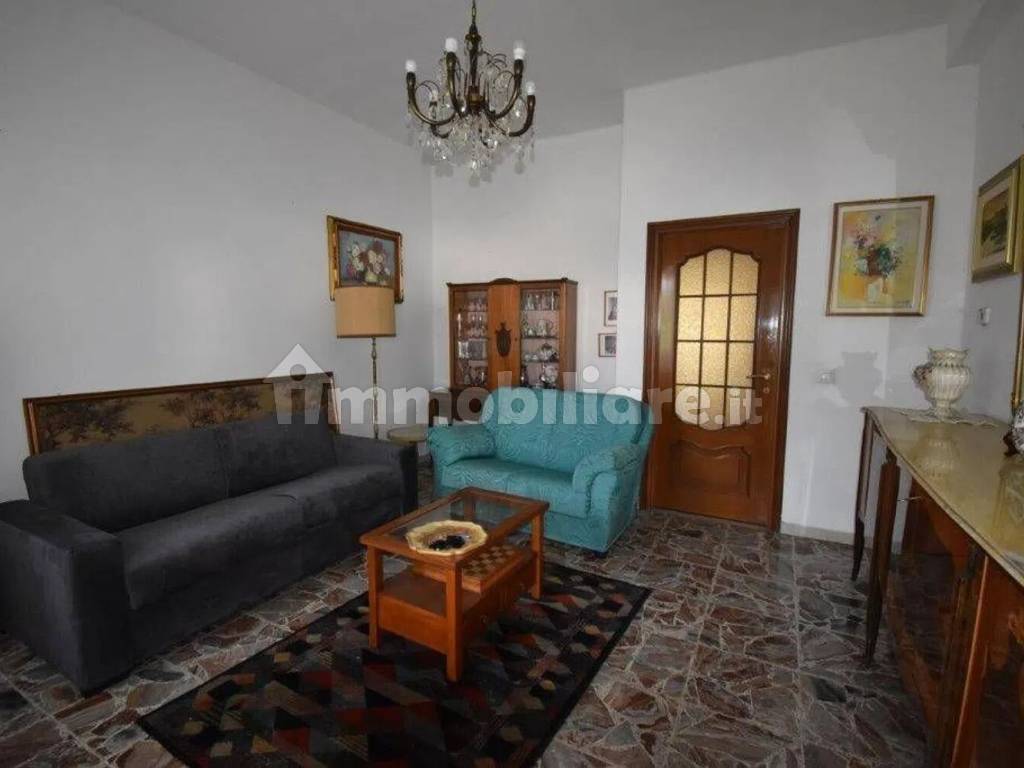 Salone