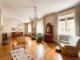 Appartamento via Lodovico Settala, Buenos Aires, Milano