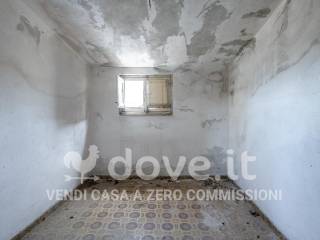 Stanza non arredata