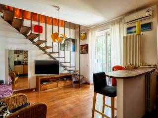 Quadrilocale via Alessandro Tadino 30, Buenos Aires, Milano