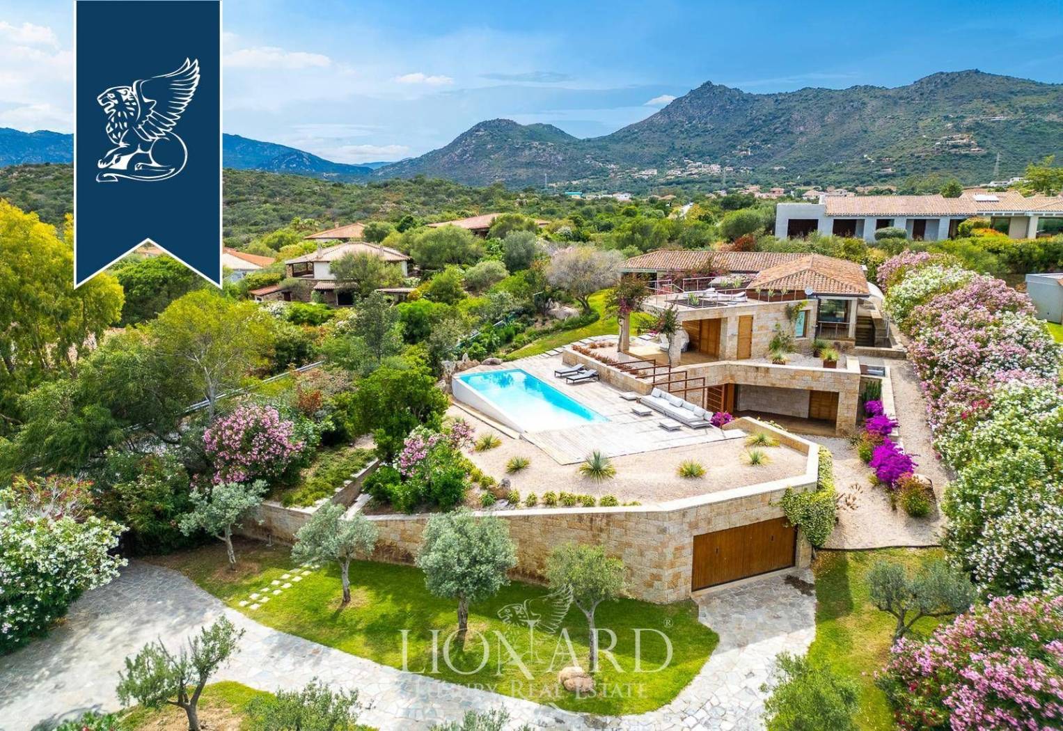 Villa in vendita a San Teodoro