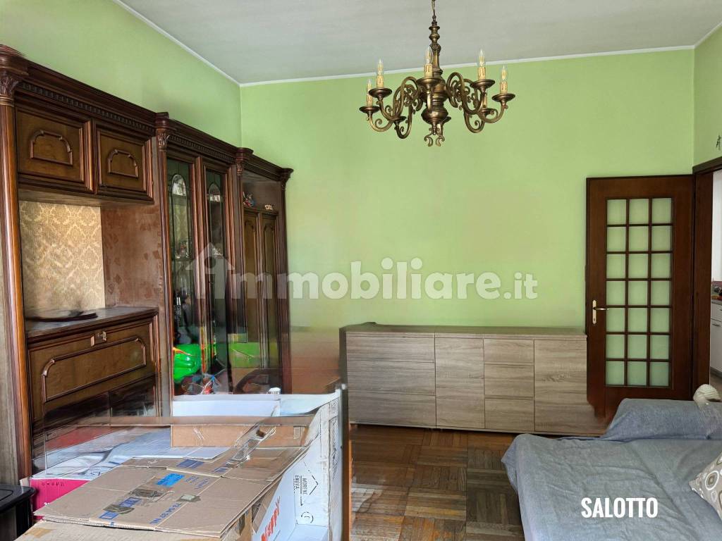 Salone