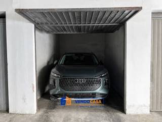 Box auto