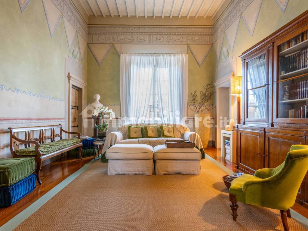 Salone