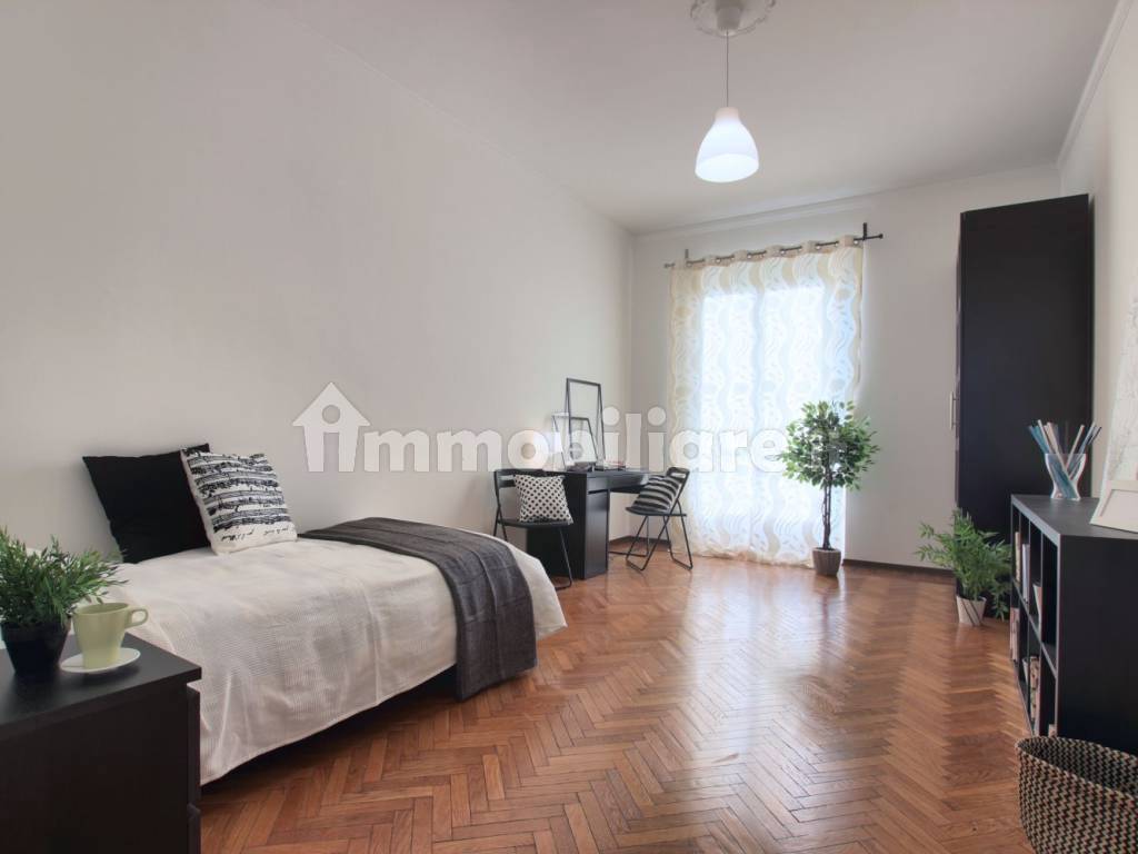 Stanza singola in Cenisia, foto 2 di 5