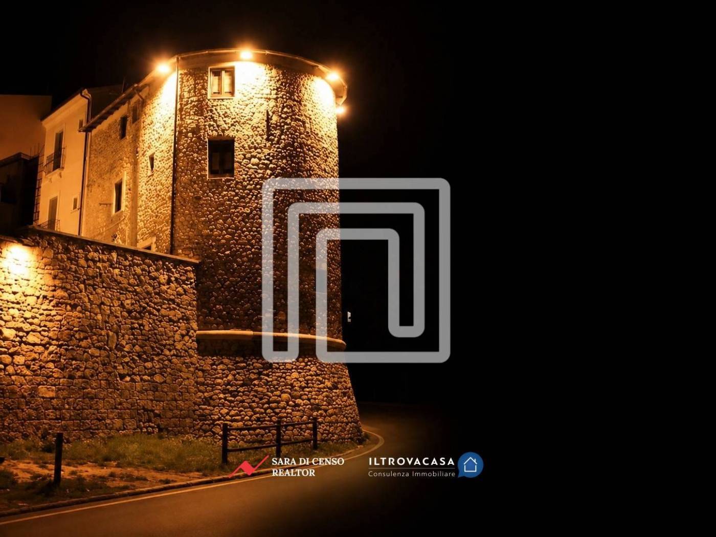 Casa indipendente in vendita a Sulmona