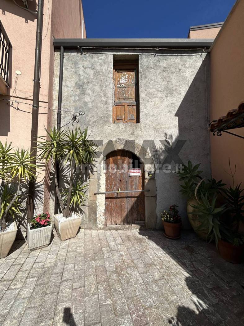 Casa indipendente in vendita a Forza d'Agrò