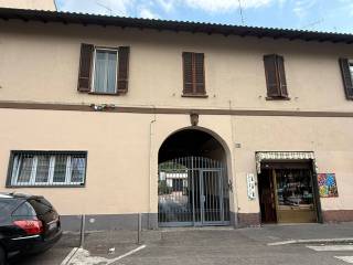 Bilocale via Achille Fontanelli 13, Bruzzano, Milano