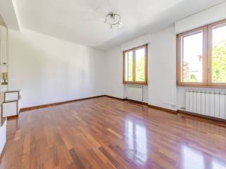 Trilocale via dell'Assunta 17, Vigentino - Fatima, Milano