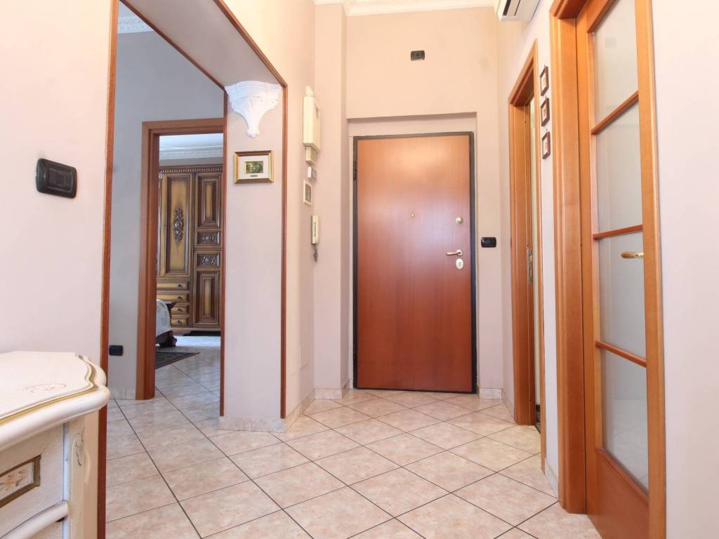 Appartamento in Pozzo Strada, foto 3 di 34