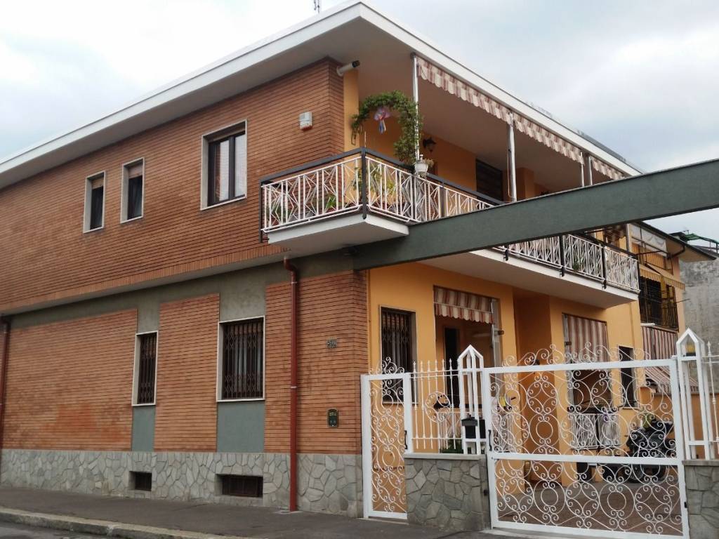 Appartamento in Pozzo Strada, foto 2 di 34