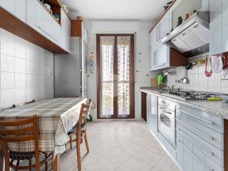 Trilocale via baroni 89, Gratosoglio, Milano