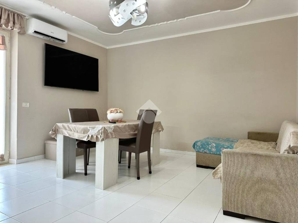 Salone