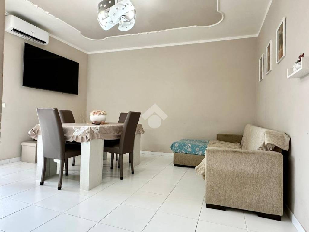 Salone