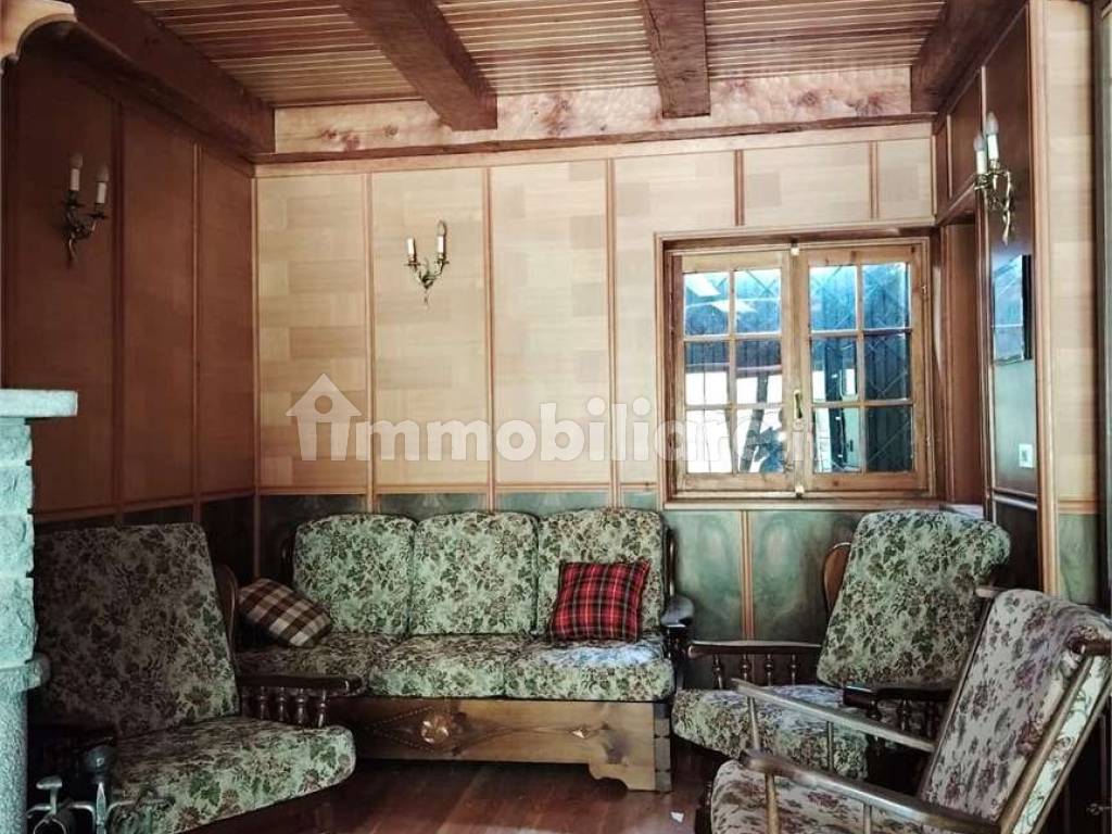 Salone