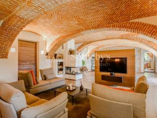 Salone