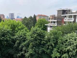 Quadrilocale via Airolo 25, Istria, Milano