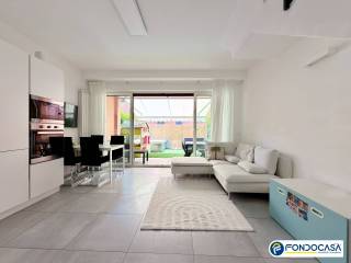 Salone