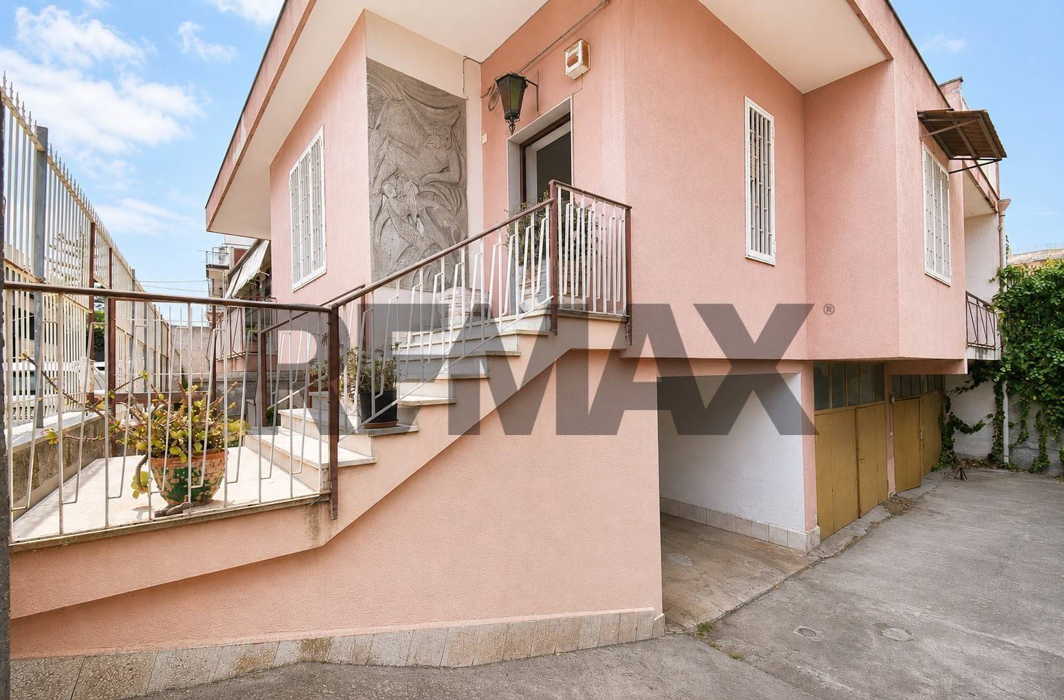 Casa indipendente in vendita a Catania