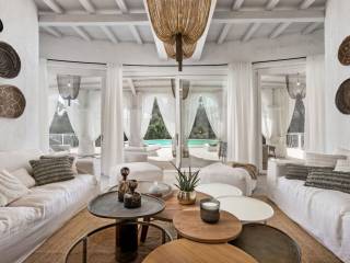 Salone