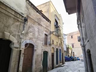 Zona