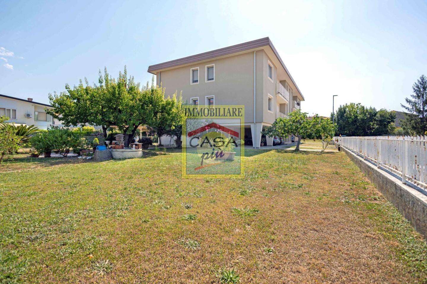 Appartamento in vendita a Cascina