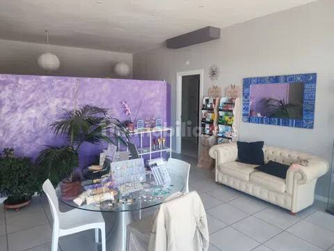 Salone