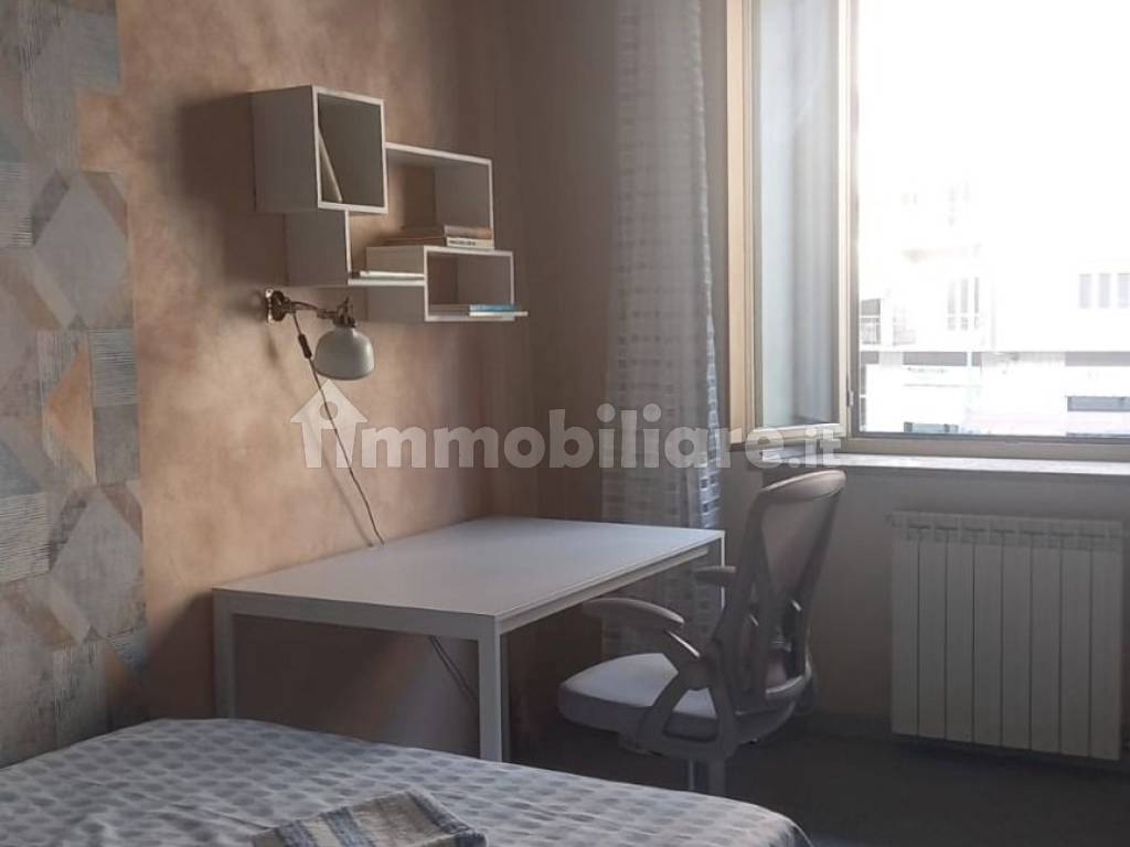 Stanze doppie e singole in Madonna di Campagna, foto 16 di 28