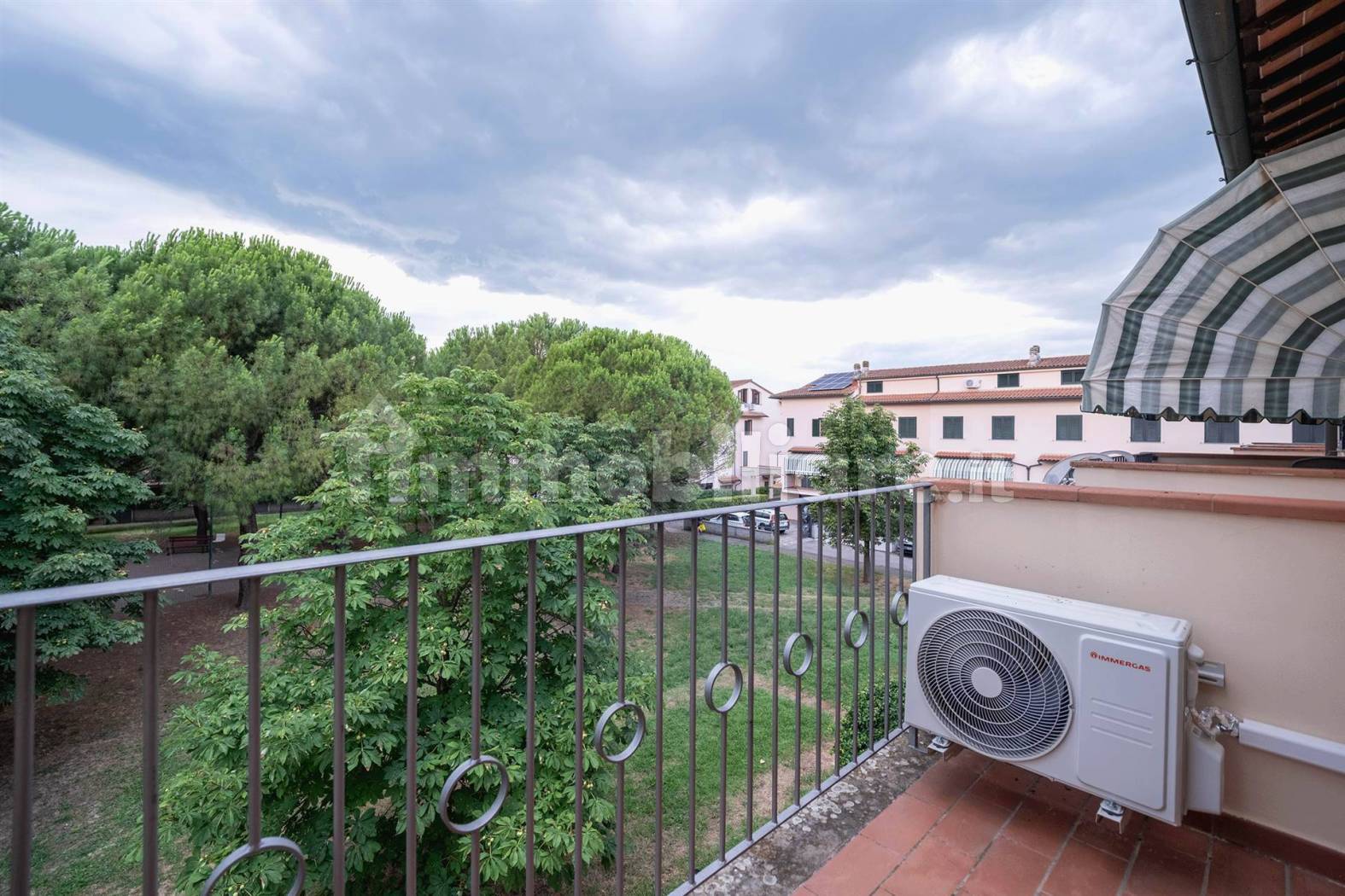 Casa indipendente in vendita a Campi Bisenzio