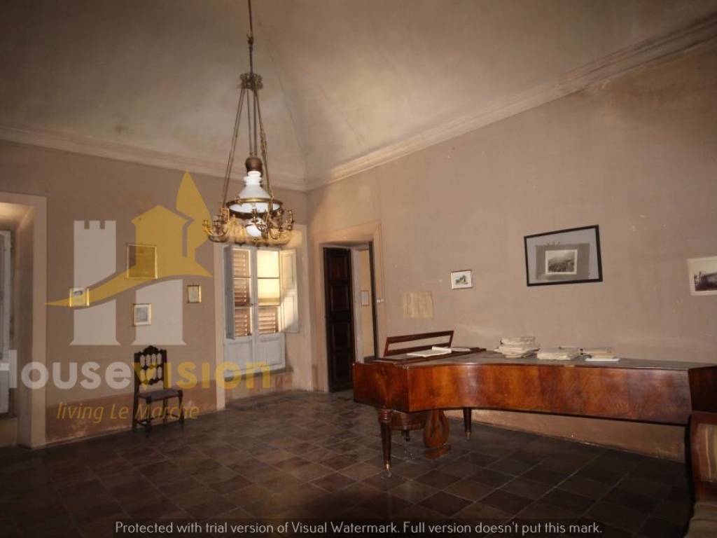 Salone