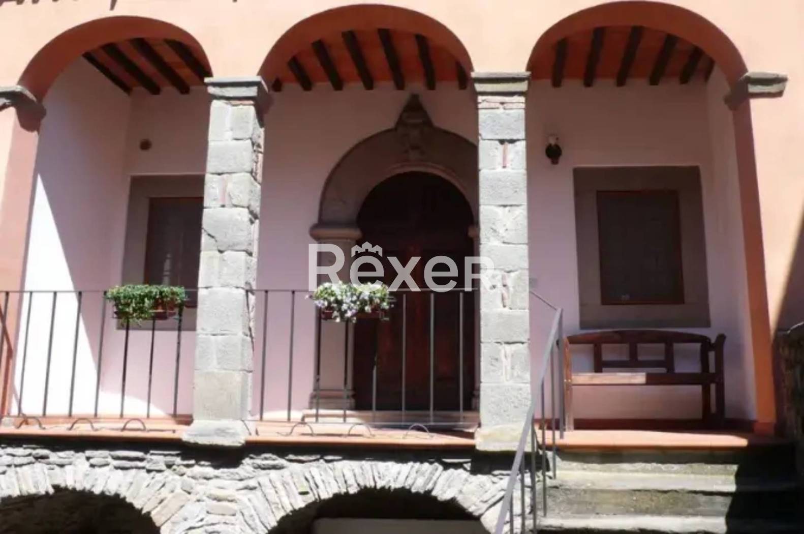 Appartamento in vendita a Camporgiano