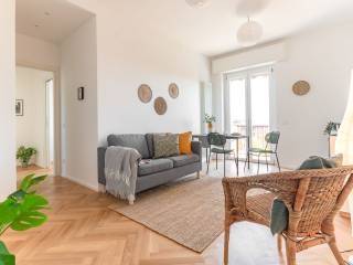 Bilocale via Francesco Brioschi 25, Corso San Gottardo, Milano