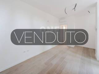 Trilocale via Creta 6, Bisceglie, Milano