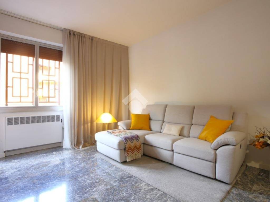 Salone