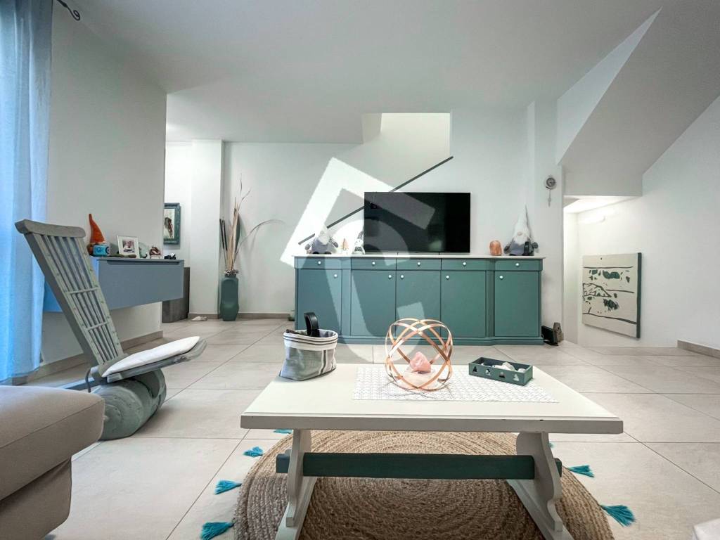 Salone