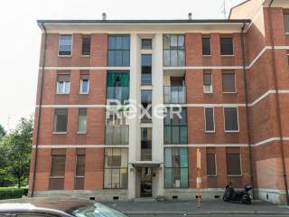 Trilocale via Val Trompia 4,, Roserio, Milano