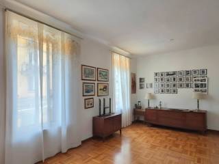 Trilocale via Luigi Porro Lambertenghi 25, Isola, Milano