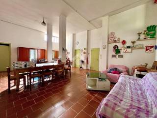Salone
